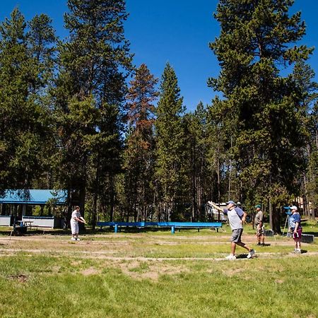 Bend-Sunriver Camping Resort 24 Ft. Yurt 12 Kültér fotó