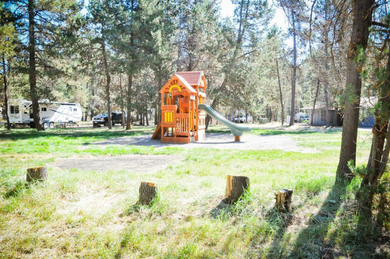Bend-Sunriver Camping Resort 24 Ft. Yurt 12 Kültér fotó
