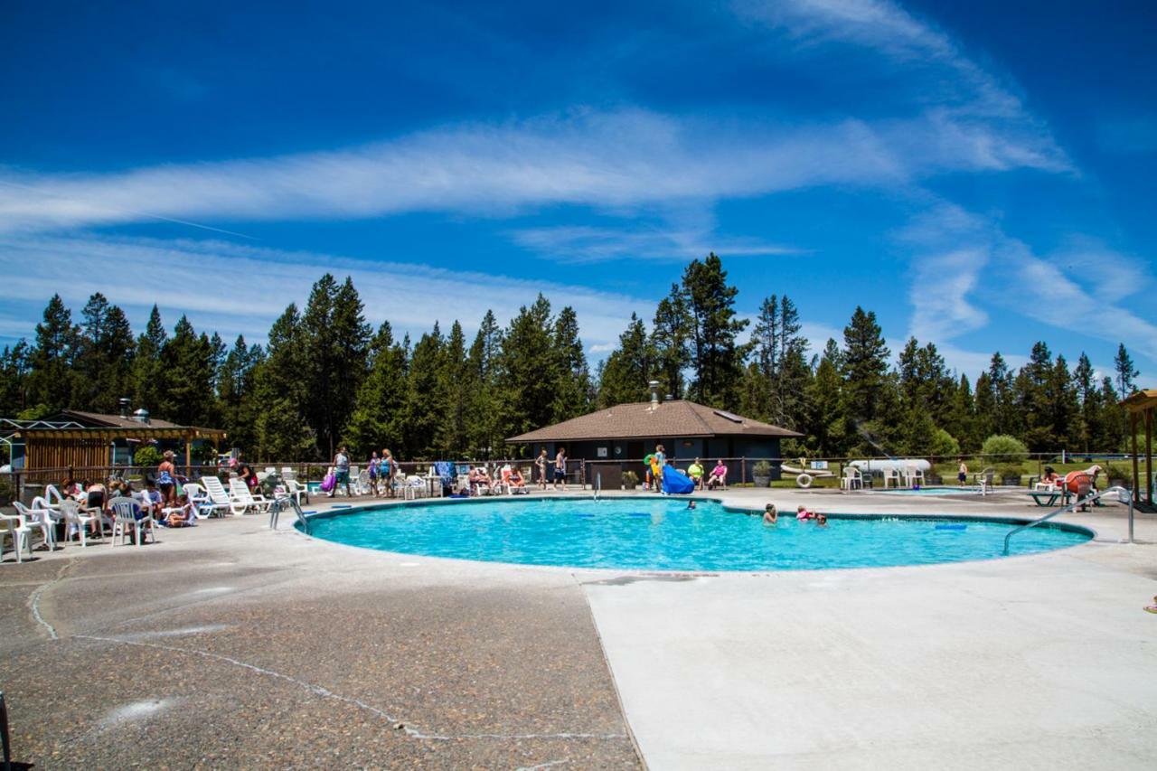Bend-Sunriver Camping Resort 24 Ft. Yurt 12 Kültér fotó
